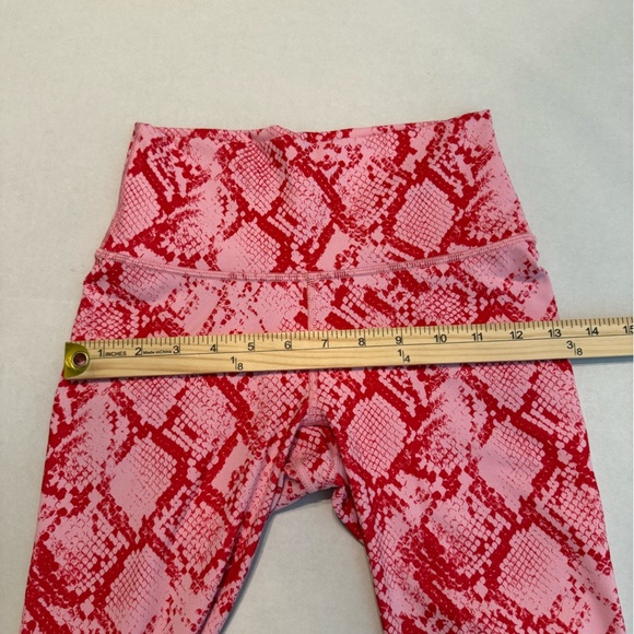Fabletics Define PowerHold® High-Waisted Capri in Persimmon Python Size XXS - Picture 6 of 12
